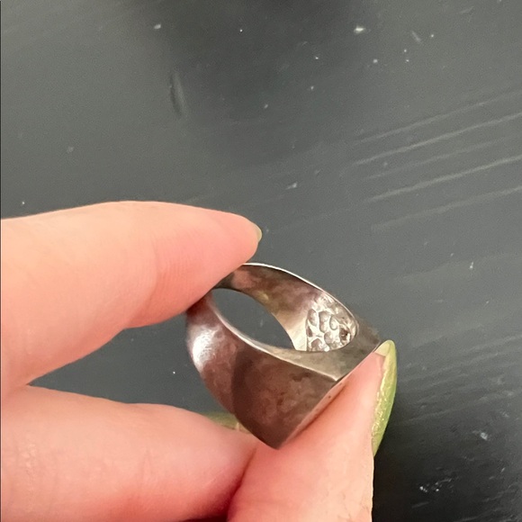 Souvenir Jewelry Silver Bark at the Moon Ozzy Osbourne Ring - Picture 6 of 16